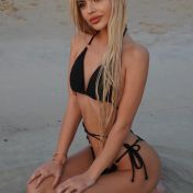 Christina Dubai escort