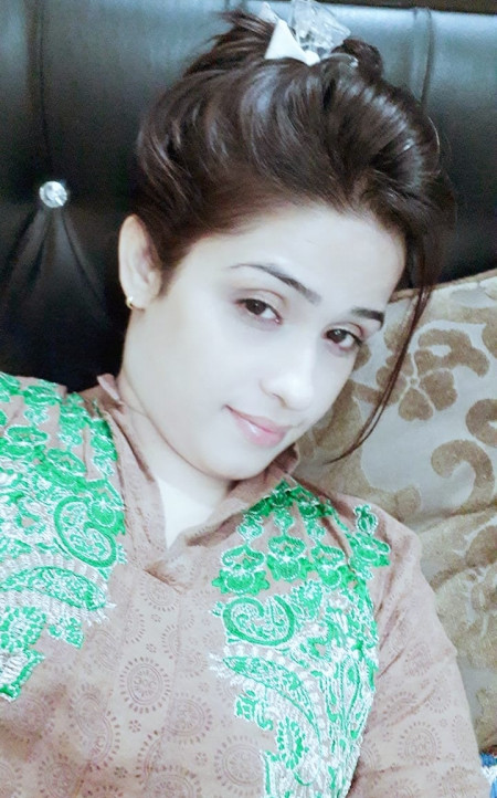 VIP Indian Call Girlsin Malaysia Sabah escort