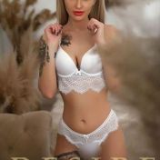 Samira London escort