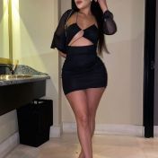 Camila London escort