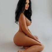 Santana London escort