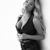 Anna D Vilnius escort