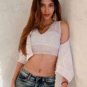 Juhi Indian Dubai escort