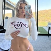 Kylie Oberhausen escort