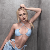 Slava Dubai escort