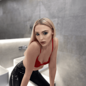 Slava Dubai escort