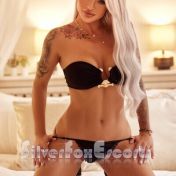 Coleen London escort