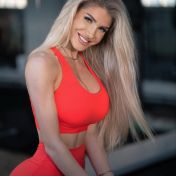 Klara crismanich Lisbon escort