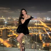 Viktoria Dubai escort