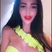 Emily Dubai escort