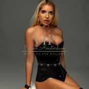 Jana Amsterdam escort