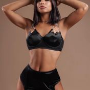 Naomi  &#9989; Dubai escort