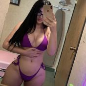 Mily Dubai escort