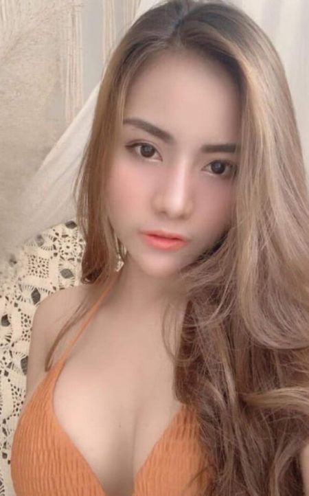 Camila Melaka escort