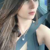 Sara Indian hot Model Escort Dubai escort