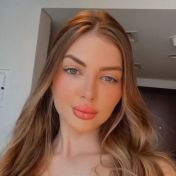 Gabrielle Dubai escort