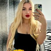 Liya London escort