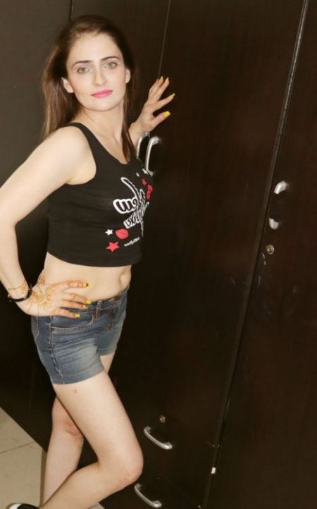 Rabia Sindh escort