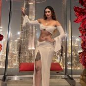 Genezis Dubai escort