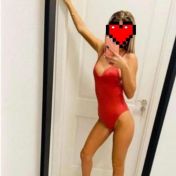 Amira Kent escort