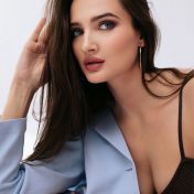 Irina-SuperModel Dubai escort