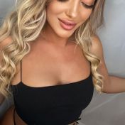 Crystal Dubai escort