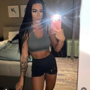 Elli Dubai escort