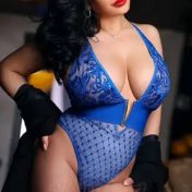 Sophia London escort