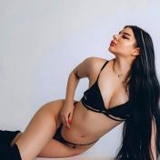 Dorianna Duisburg escort