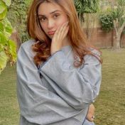 Zoya Sindh escort