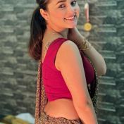 Pooja Sindh escort