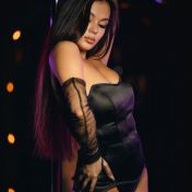 Miroslava Dubai escort